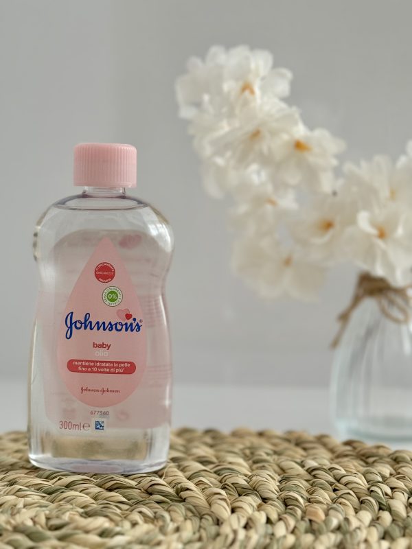 روغن بدن نوزاد جانسون Johnson 300ml