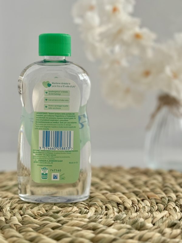 روغن بدن نوزاد جانسون Johnson 300ml